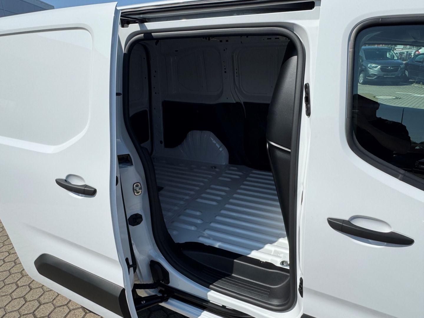 Opel Combo - Bild 17