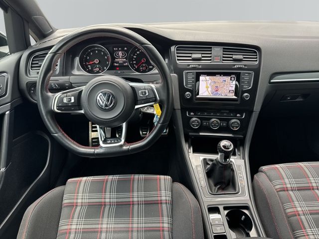 Golf VII 2.0 GTI BI-XENON+NAVI+KLIMA+AHK+GRA+SHZ