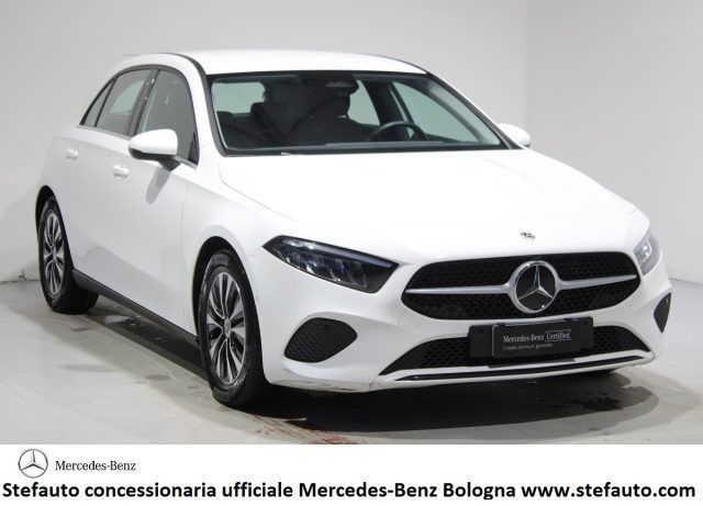 Andere MERCEDES-BENZ A 180 d Auto Advanced Navi