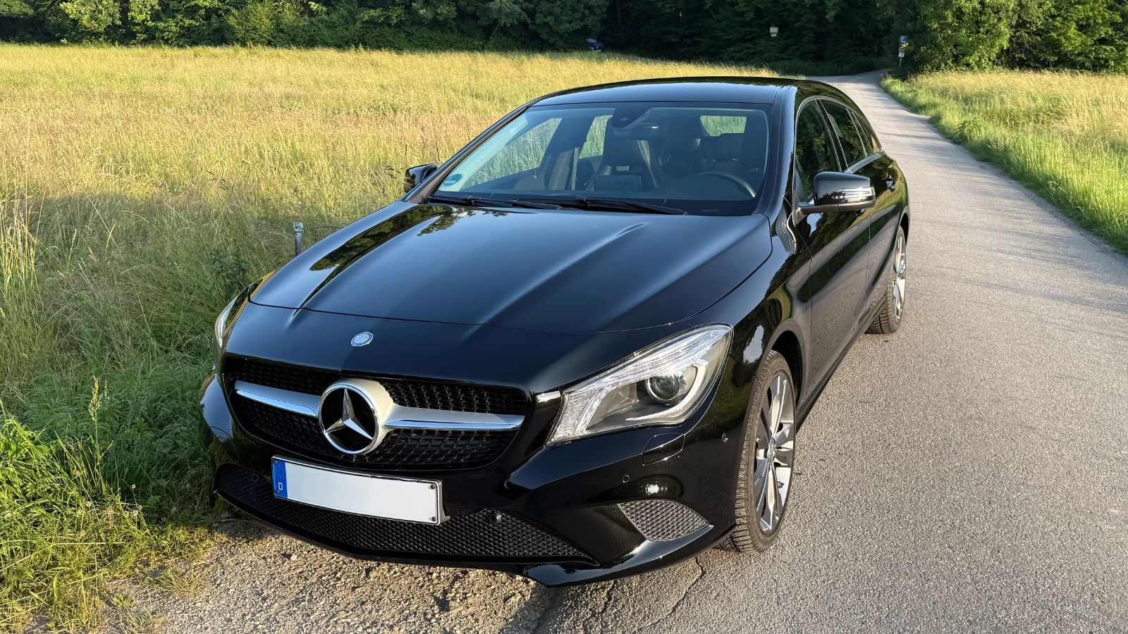 MERCEDES-BENZ CLA 180 Shooting Brake CLA 180 Urban Shootin...