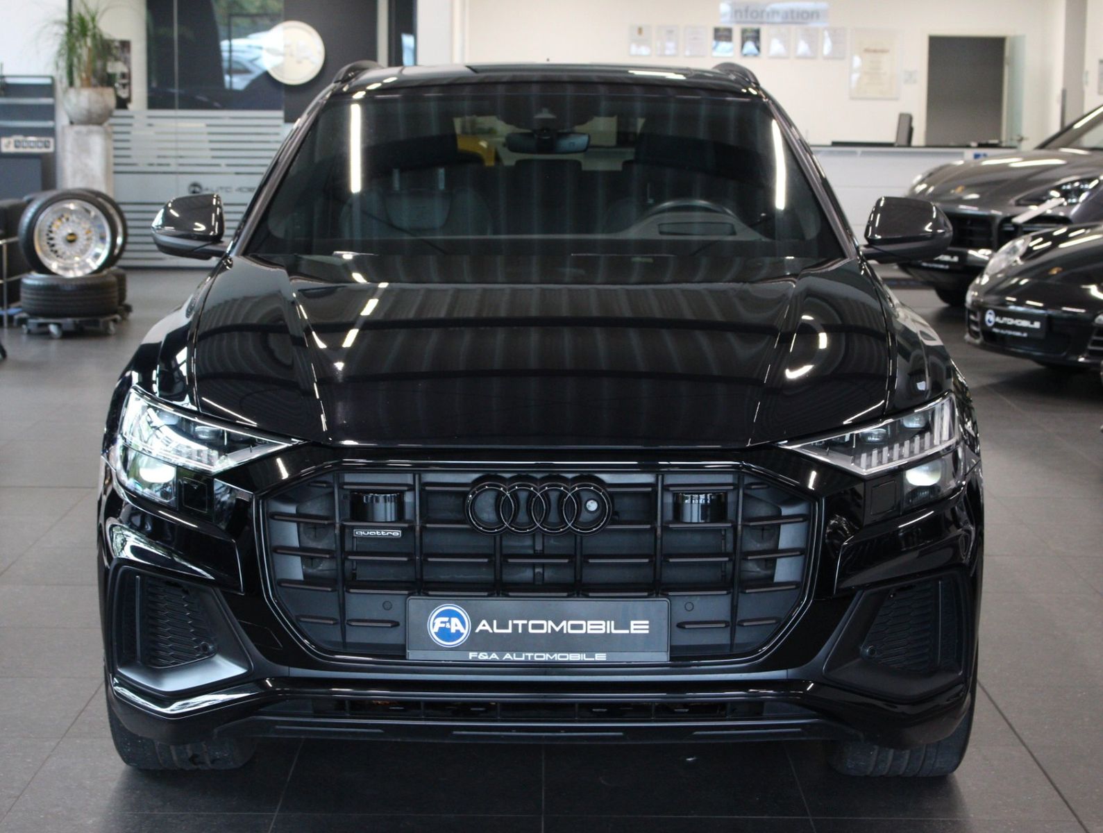 Fahrzeugabbildung Audi Q8 50 TDI quattro S Line Edition All Black+VOLL