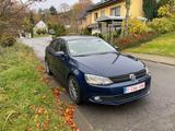 Volkswagen Jetta 1.6 TDI 1.Hand  DSG Comfortline BlueMotion - Volkswagen Jetta Comfortline mit Diesel-Antrieb