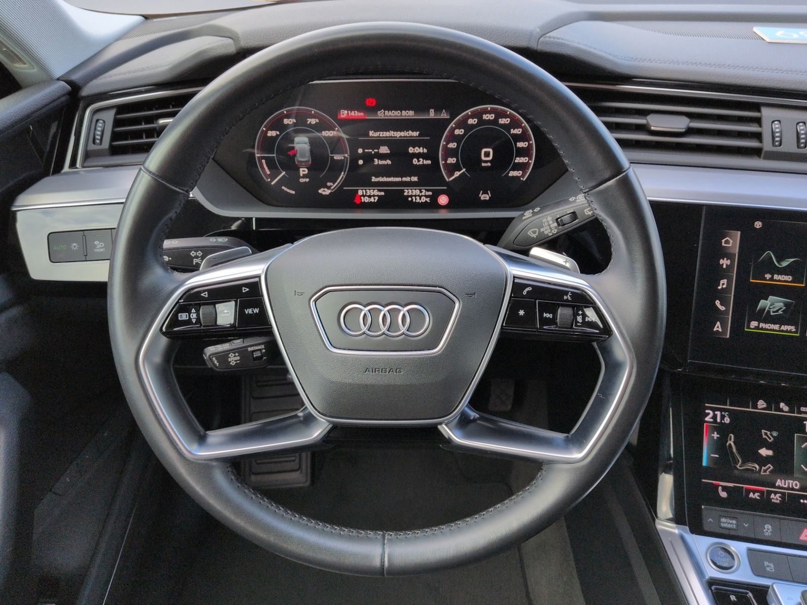 e-tron 50 quattro LEDER+HUD+AHK+LED