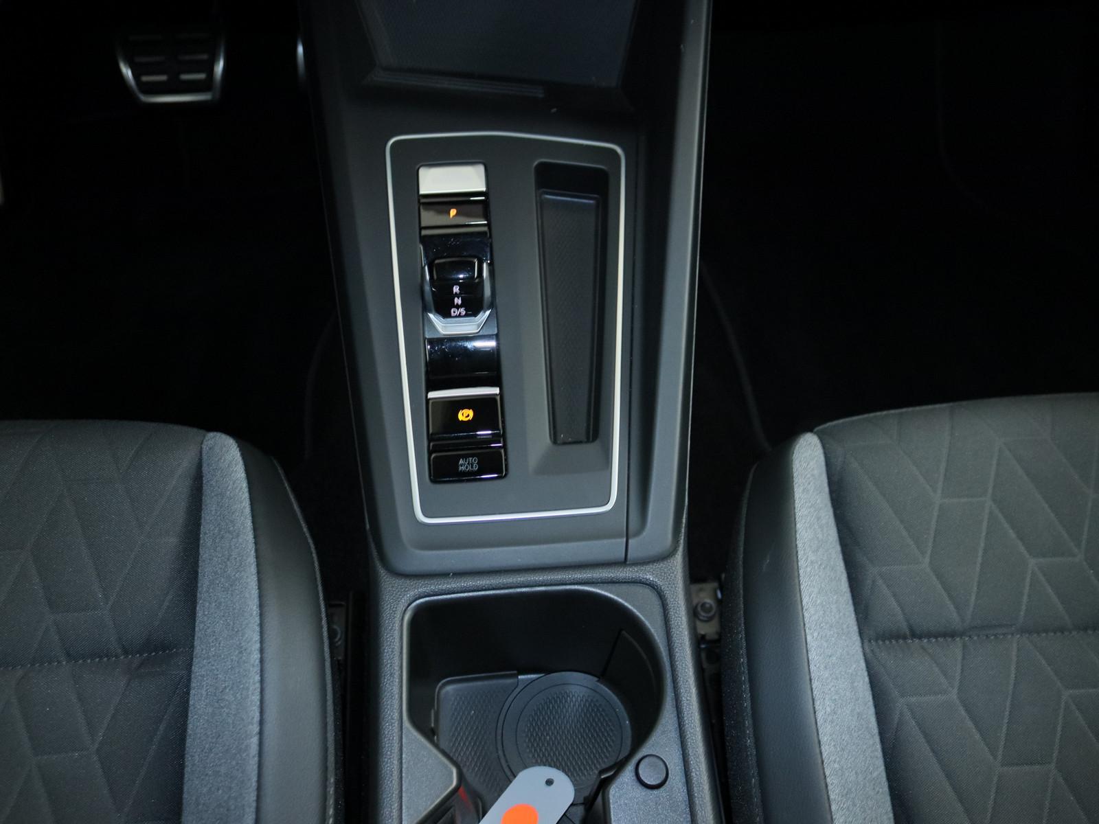 Volkswagen Golf VIII 1.5 eTSI Goal AHK LED ACC NAVI KAMERA, миниатюра 13