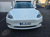 Tesla Model Y  Standard & AHK - gebrauchte Tesla Model Y aus dem Jahr 2024