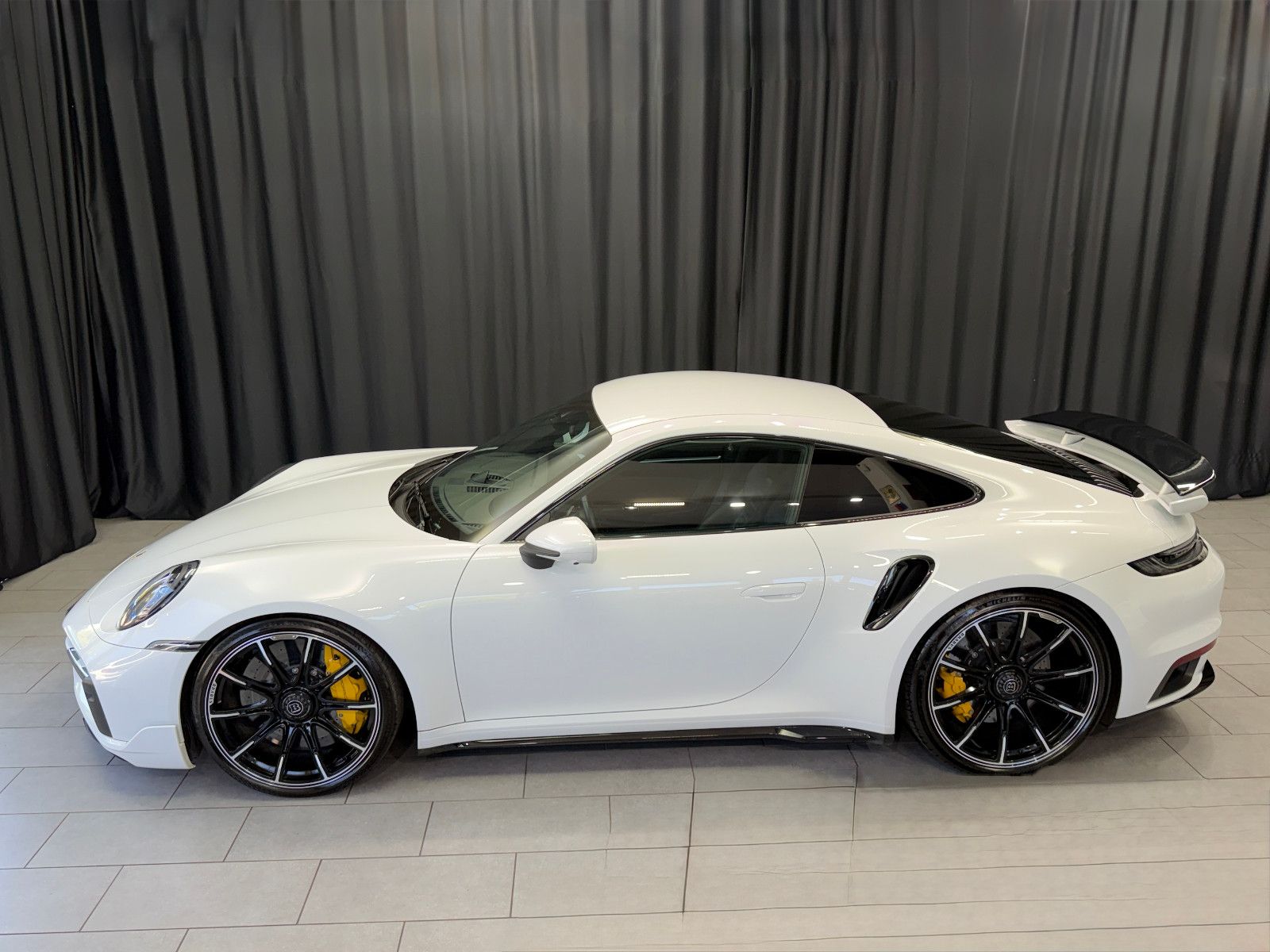 Fahrzeugabbildung Porsche 992 Turbo S|AERO-PAKET|BRABUS|BOSE|ACC|KW