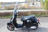 Vespa GTS 300 Super - VESPA GT