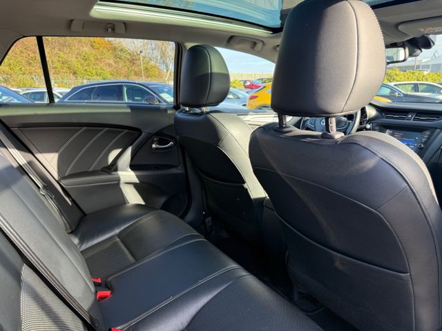 Toyota Avensis Touring Sports Business Edition