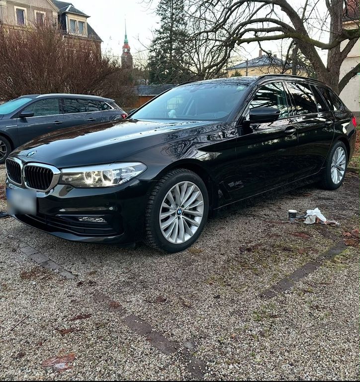 Image of BMW 530