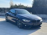 BMW 440i Cabrio / Individual / M Performance / HUD  - blaue BMW 440