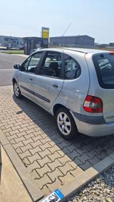 Renault Megane Scenic - Renault Megane aus 2000: Kombi