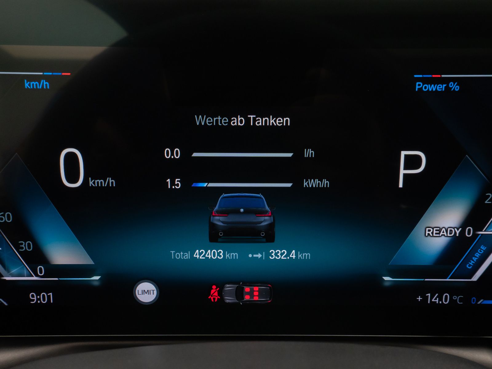 Fahrzeugabbildung BMW 330e xD M Sport Pro Panorama Kamera HUD DAB H/K