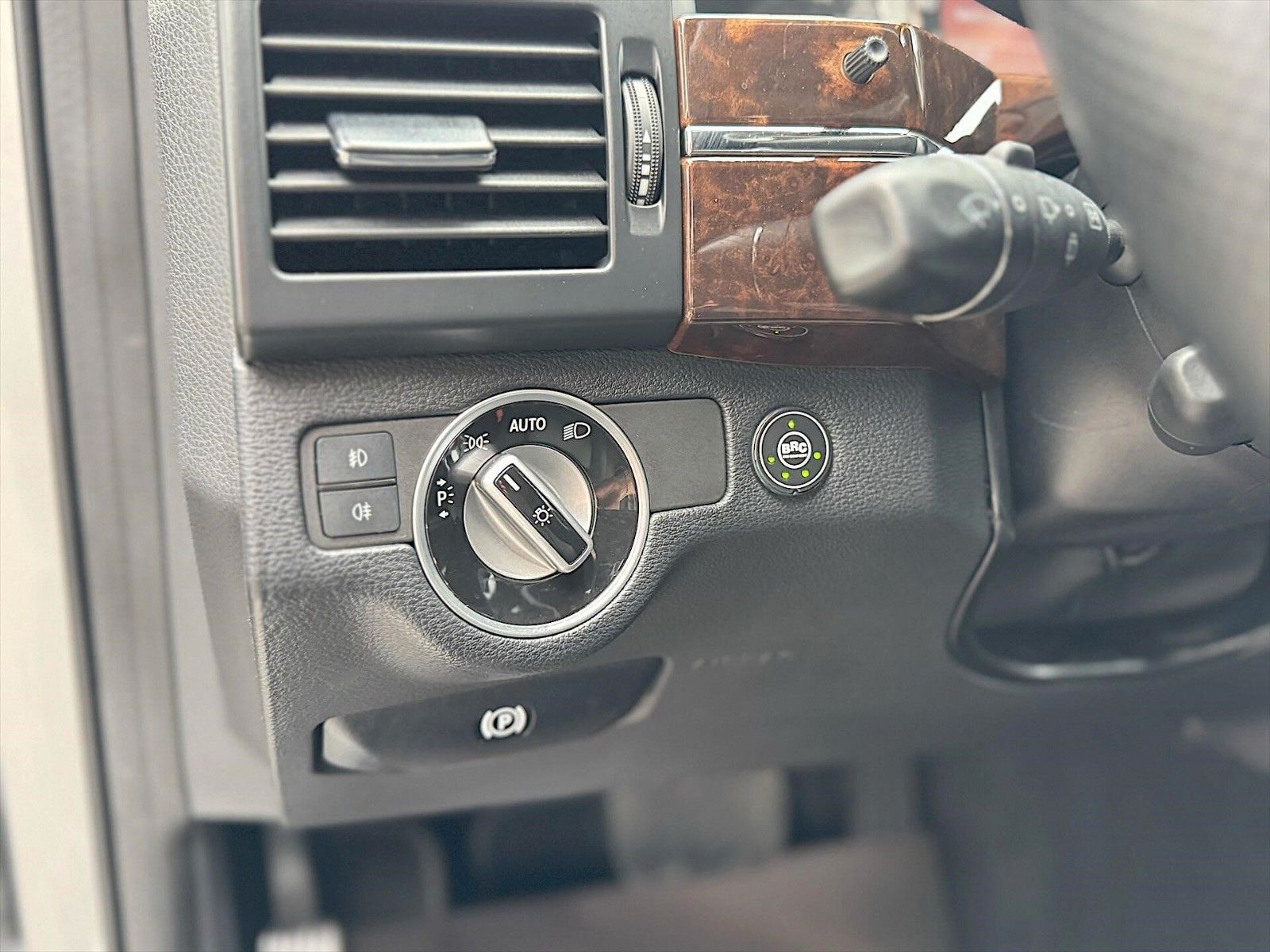 Fahrzeugabbildung Mercedes-Benz GLK 350 4Matic Sport LPG *Pano*Xenon*TÜV Neu*AHK