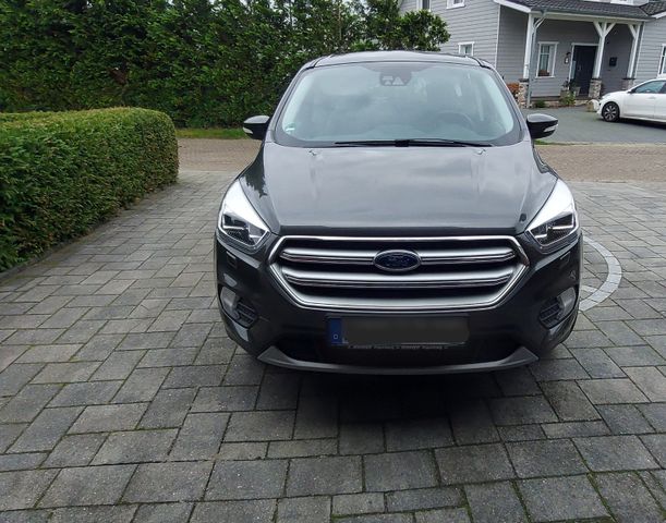 Ford Kuga 2.0 Tdci 150 PS Automatik Allrad...