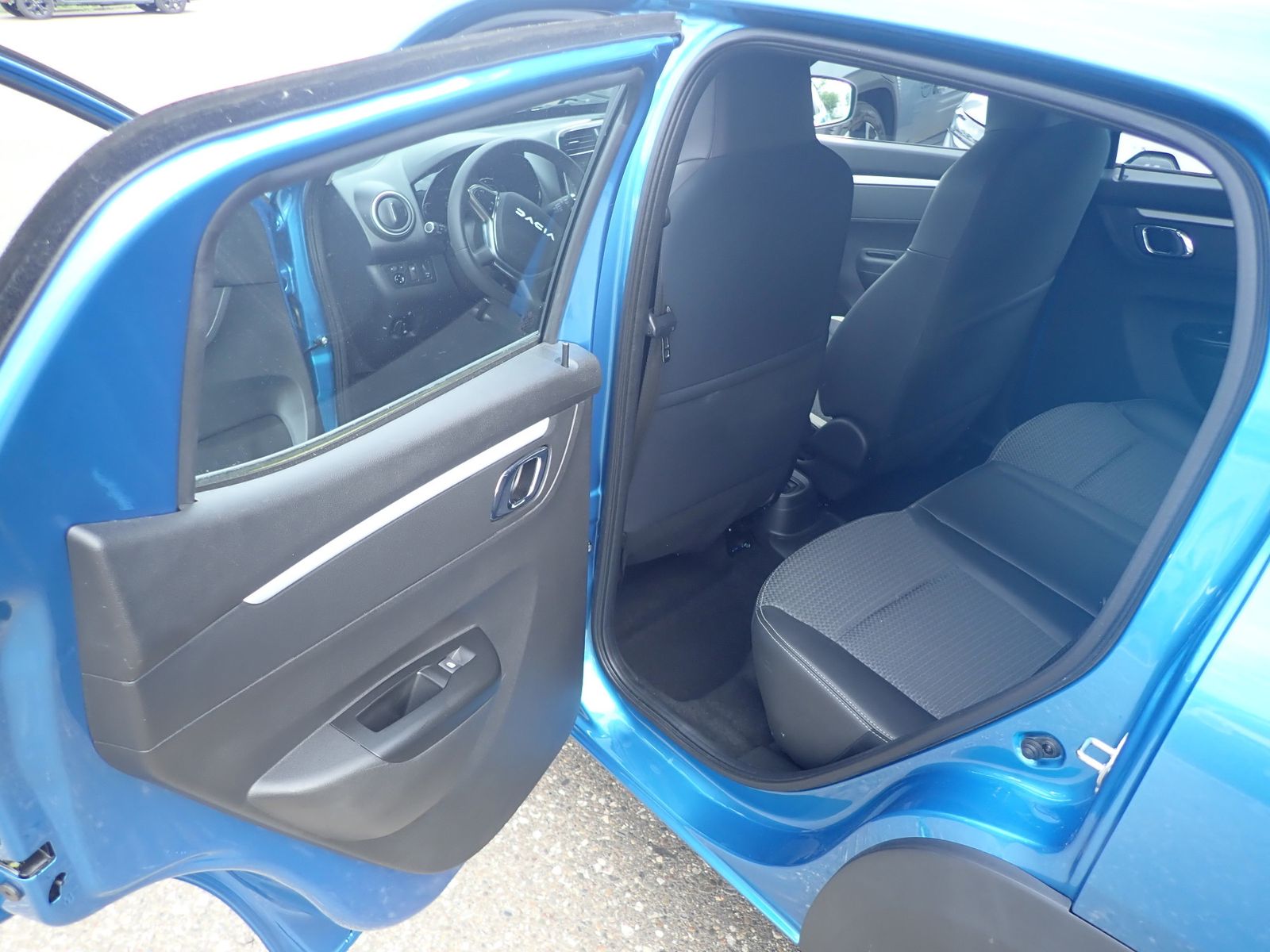 Fahrzeugabbildung Dacia Spring Electric Essential
