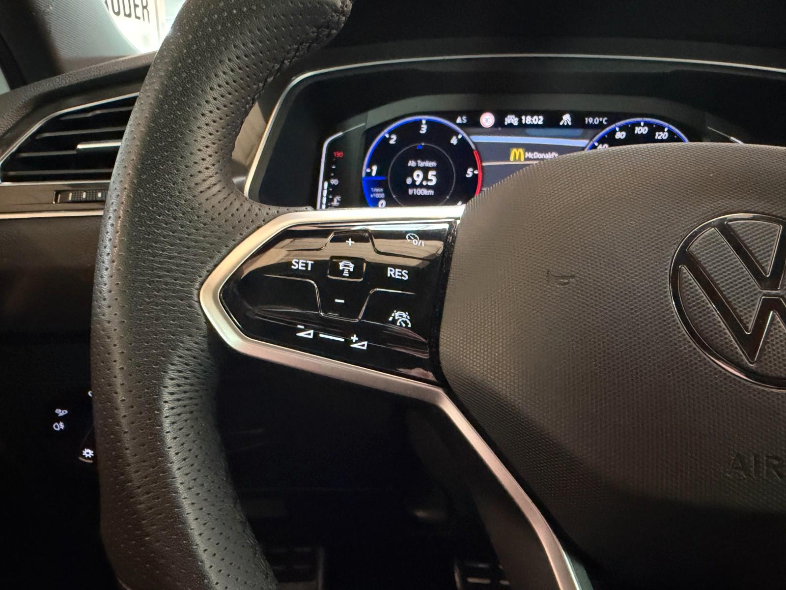 Volkswagen Tiguan Allspace 2.0 TDI 4Motion DSG R-Line *LED*, миниатюра 22