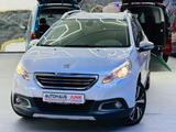 Peugeot 2008 Allure-Navi-Xenon-AHK-1.Hand - Peugeot aus 2014