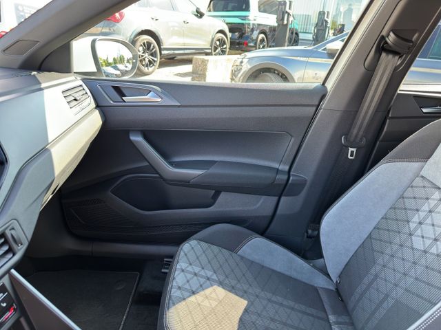 Volkswagen Taigo R-Line 1.5 DSG*5 Jahre Garanie*LED Matrix