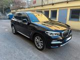 BMW X3 xDrive30d xLine AT xLine - BMW X3: At