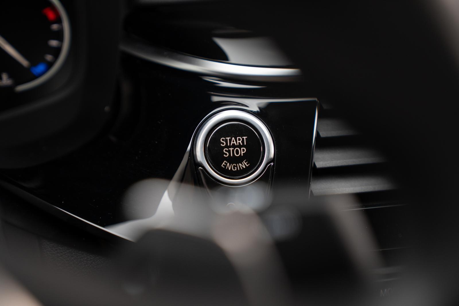 BMW 520 d Sport Line*LED*NAVI*LEDER*KAMERA*