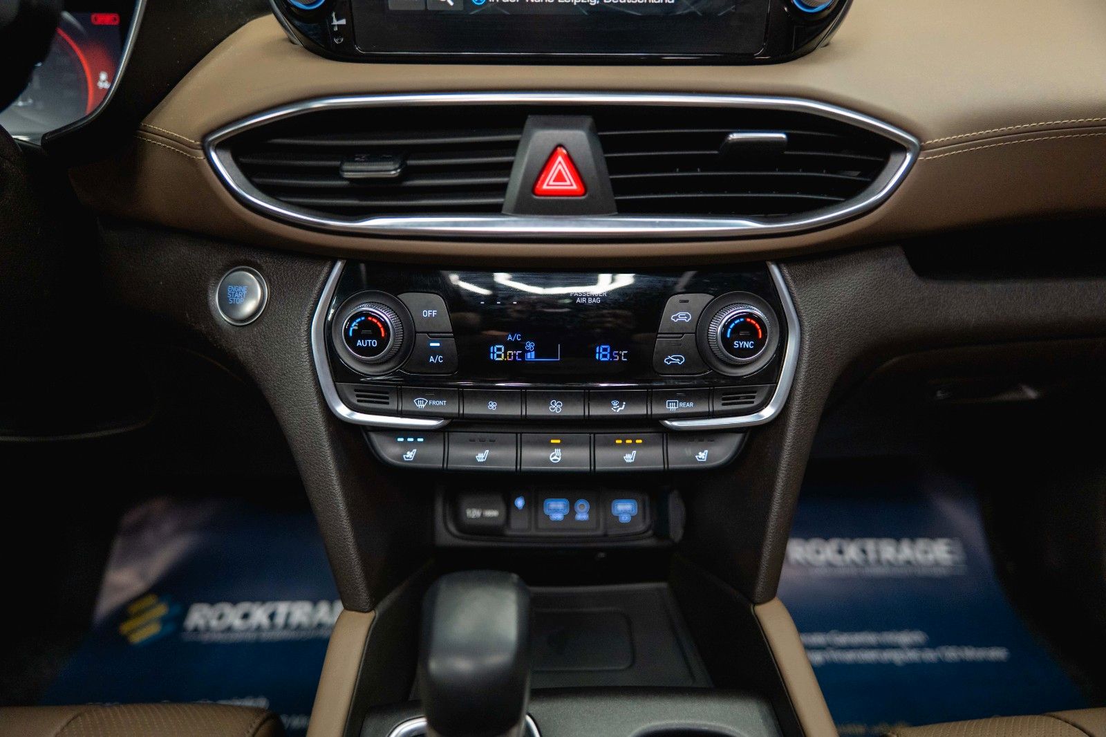 Fahrzeugabbildung Hyundai SANTA FE Premium 4WD 8G *Pano*360*LED*ACC*HUD*