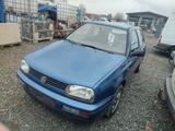 Volkswagen Golf 3 1.4.  - Volkswagen Golf aus 1997 mit Benzin-Antrieb: Kombi