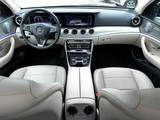 Mercedes-Benz E 350 d *WENIG KM*1.HAND*SCHECKHEFT - : Taxi, Privatanbieter