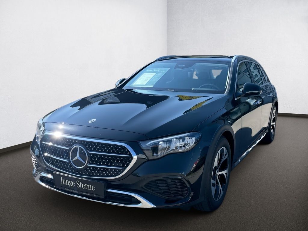 Mercedes-Benz E 220 — fotografia 3