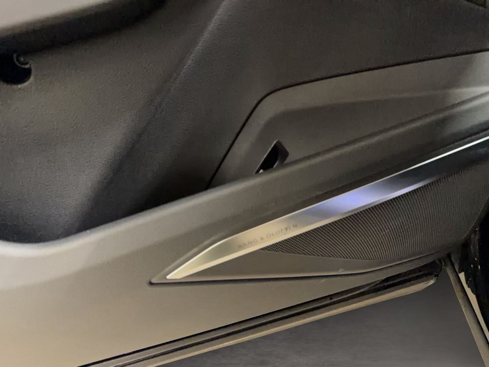 Audi Q8 e-tron - Bild 14