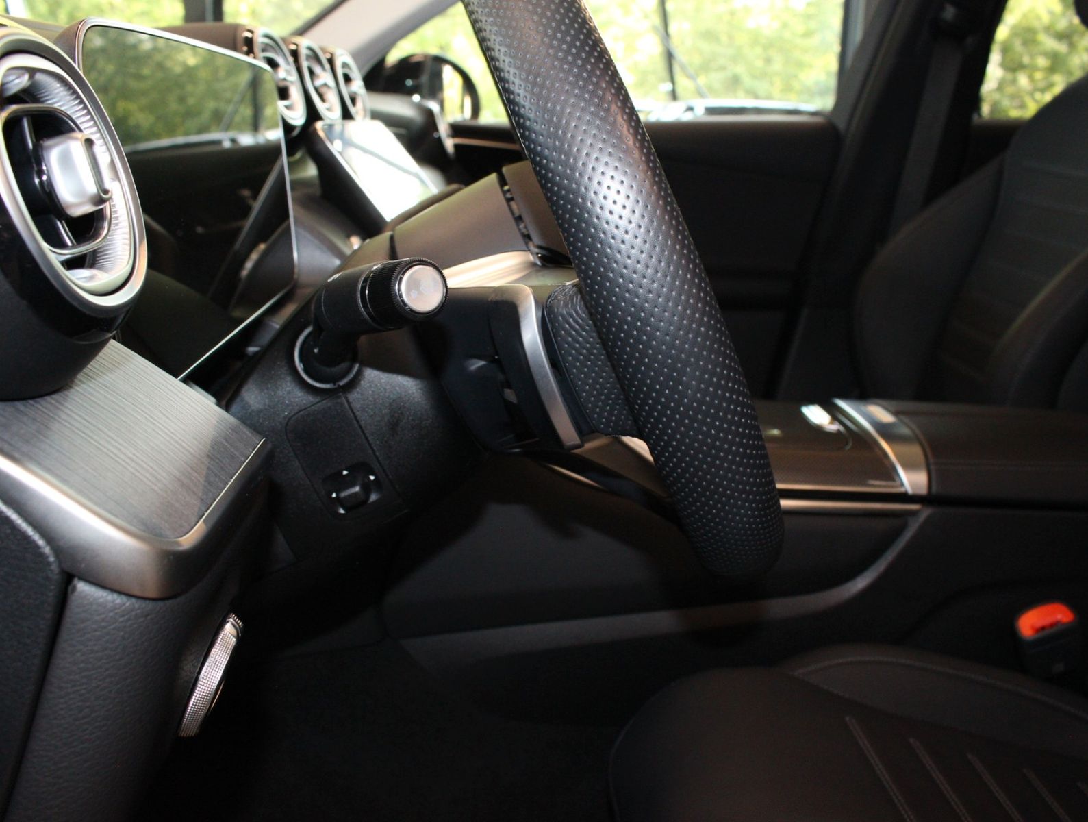 Fahrzeugabbildung Mercedes-Benz GLC 200 4Matic AMG Line*Pano*Burmester*Ambiente