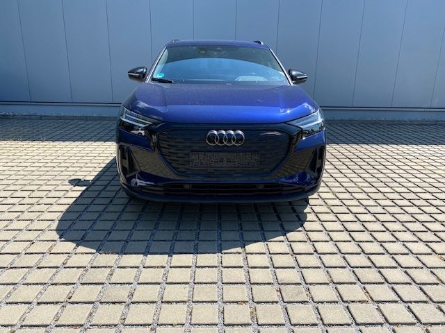 Q4 e-tron 45 quattro S-line AHK/WÄRMEPUMPE/20-ZO