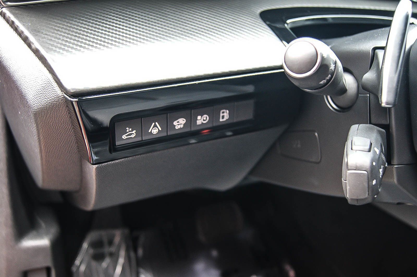 Fahrzeugabbildung Peugeot 508 SW Hybrid 225 Allure NEUES MODELL ANHZV LED