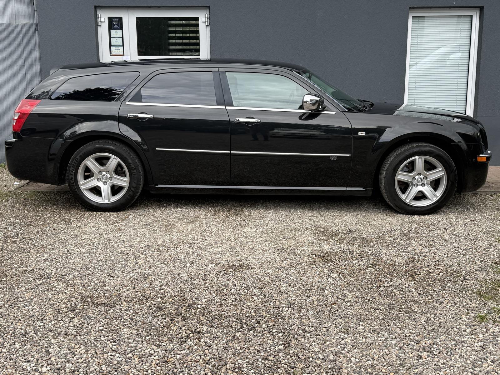 CHRYSLER AUTRES C TOURING 3.0 CRD 1.HAND,AUTOMATIK,NAVI,XENO | 218 ch | BVA | RÉGLAGE ÉLECTRIQUE DES SIÈGES AVEC FONCTION MÉMOIRE | VOLANT EN CUIR