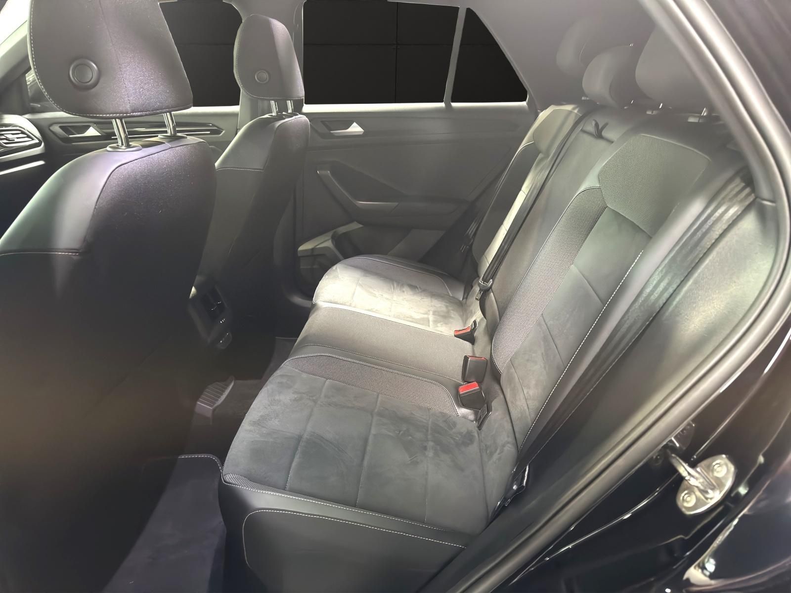 Volkswagen T-Roc - Bild 18