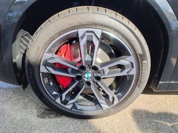 BMW iX2 xDrive30 M Sportpaket Head-Up HK HiFi DAB