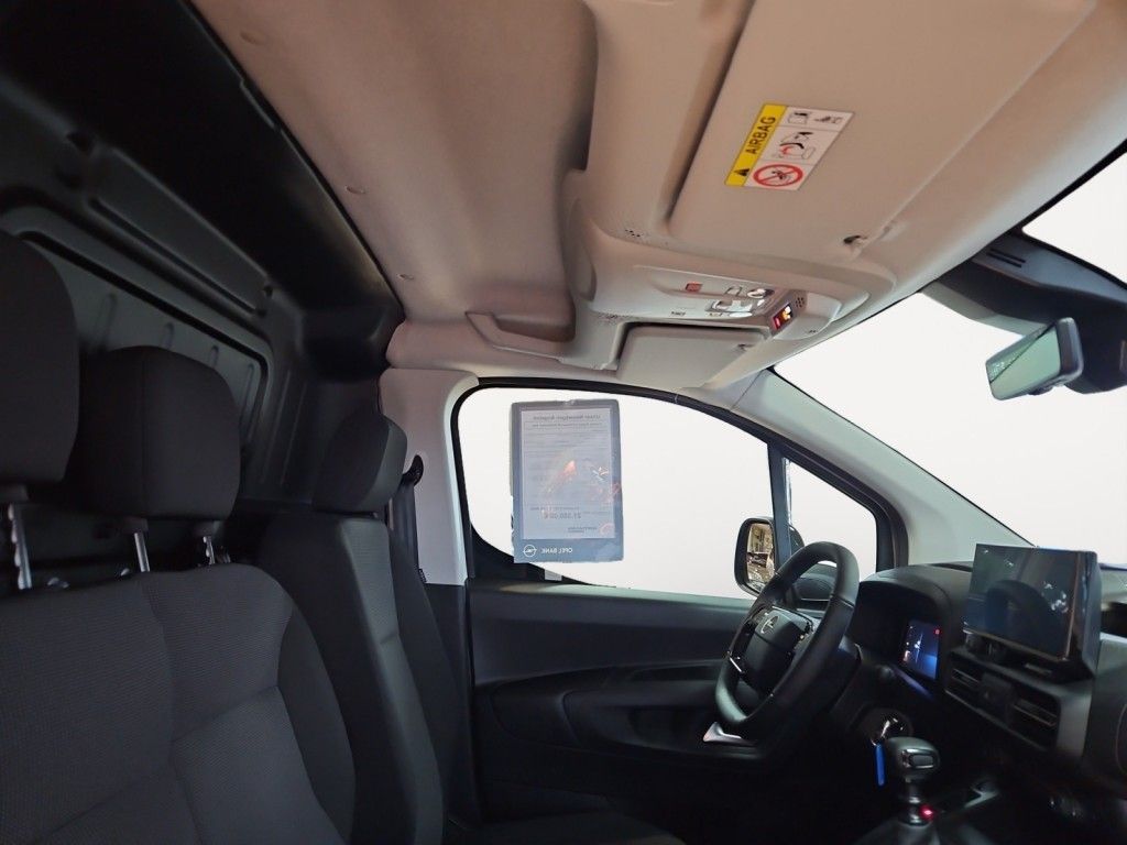 Fahrzeugabbildung Opel Combo Cargo 1.5 D Navi, RFK, SHZ, Holzb.