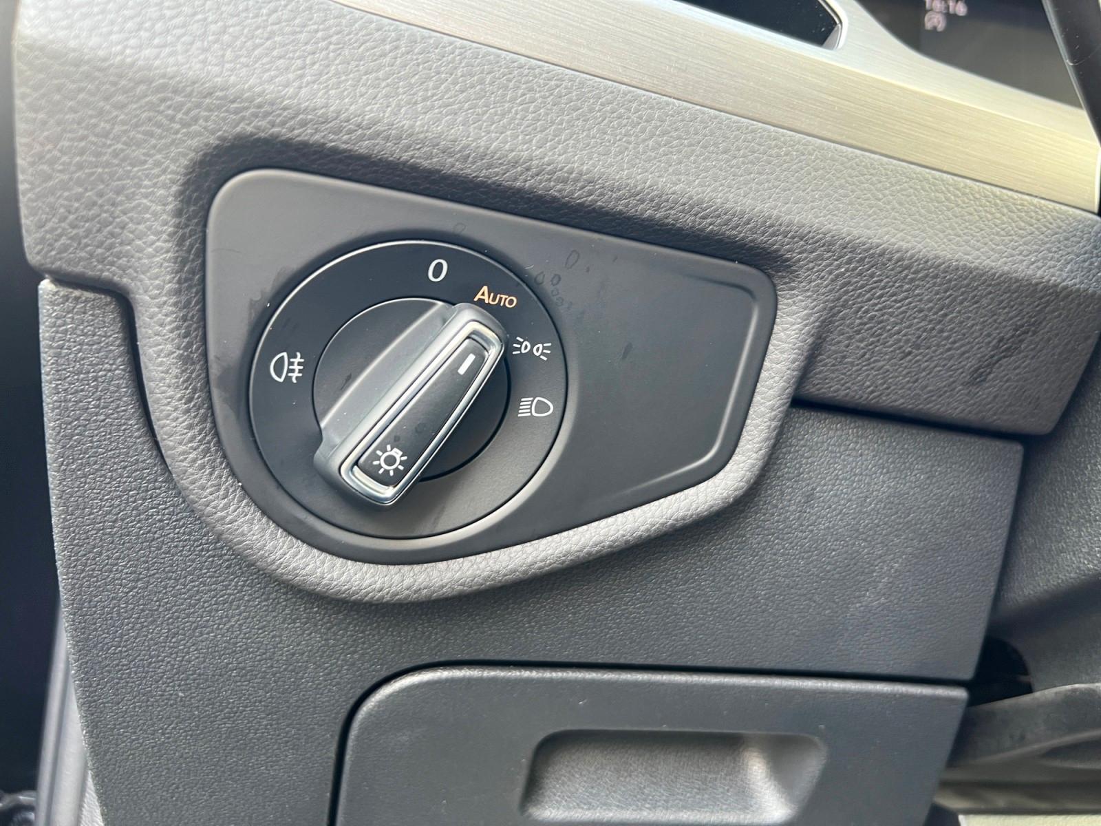 Volkswagen Touran 1.5TSI DSG AHK LED ASSIST ACC, миниатюра 19