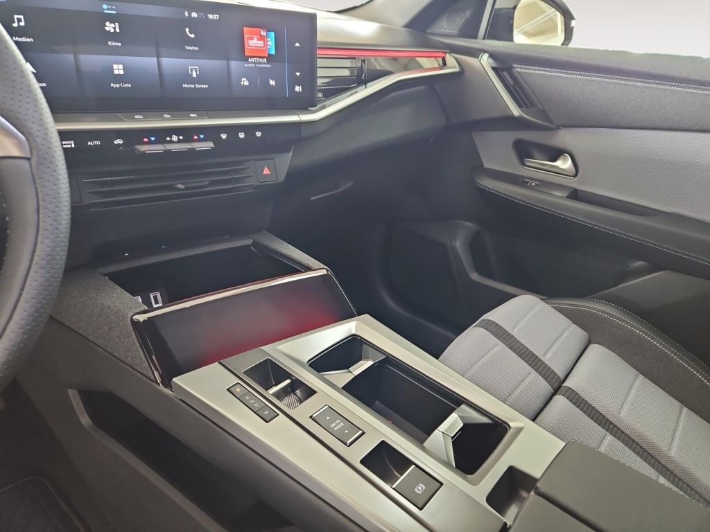 Fahrzeugabbildung Opel Grandland 1.2 DI Hybrid 48 V AT GS