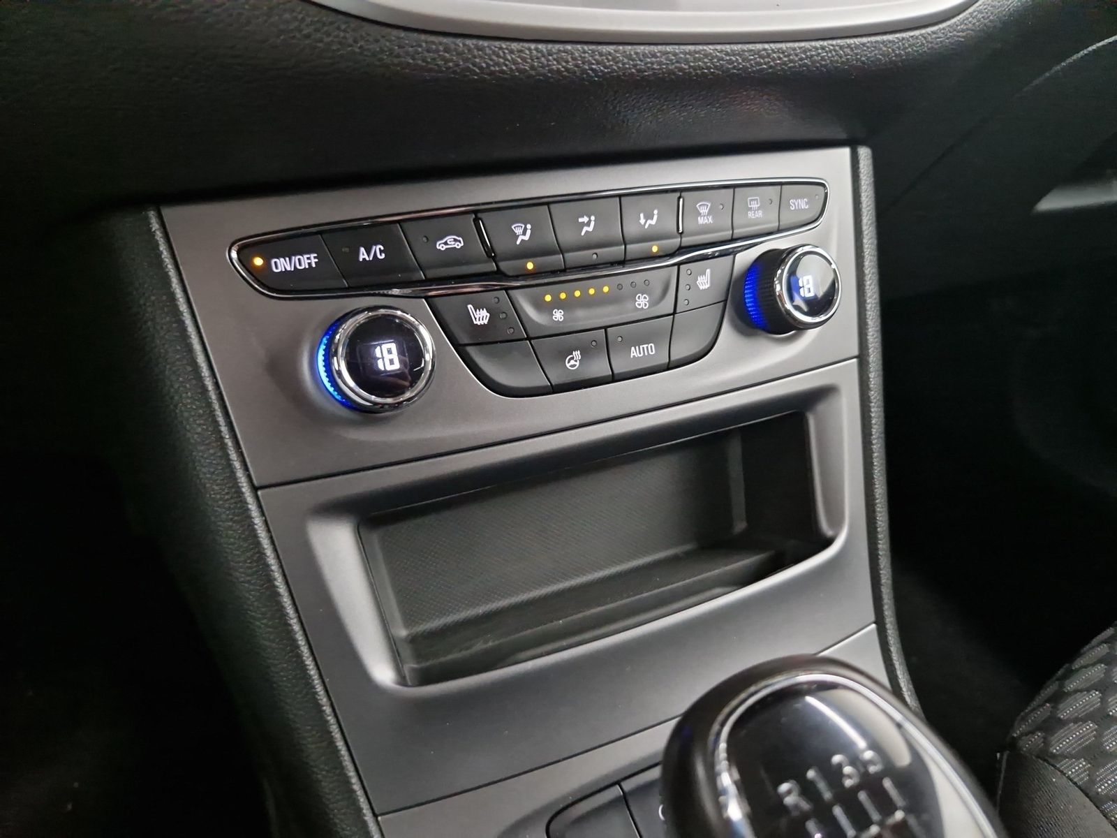 OPEL Astra 1.2 Turbo Edition Allwetter SHZ CarPlay – Bild 18