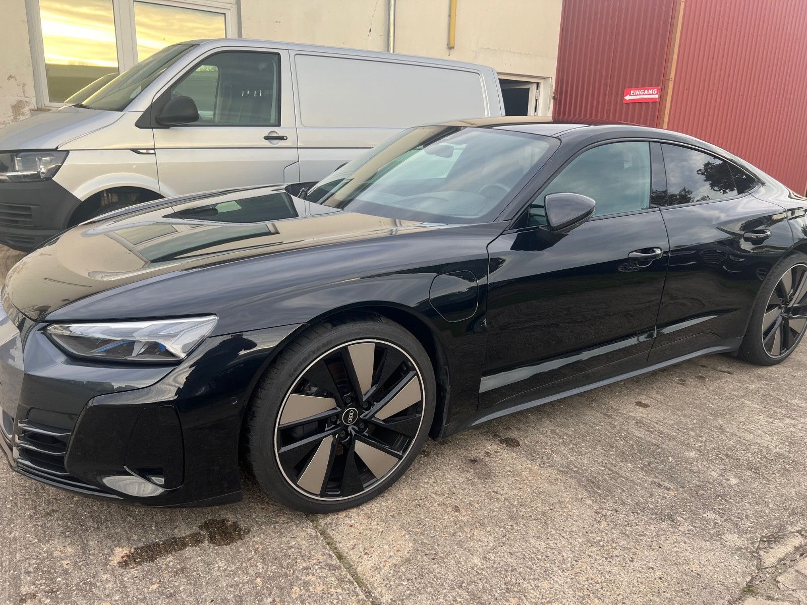 Audi E-TRON GT MATRIX/ACC/HuD/PANO/KESSY/360 CAM imagem 3