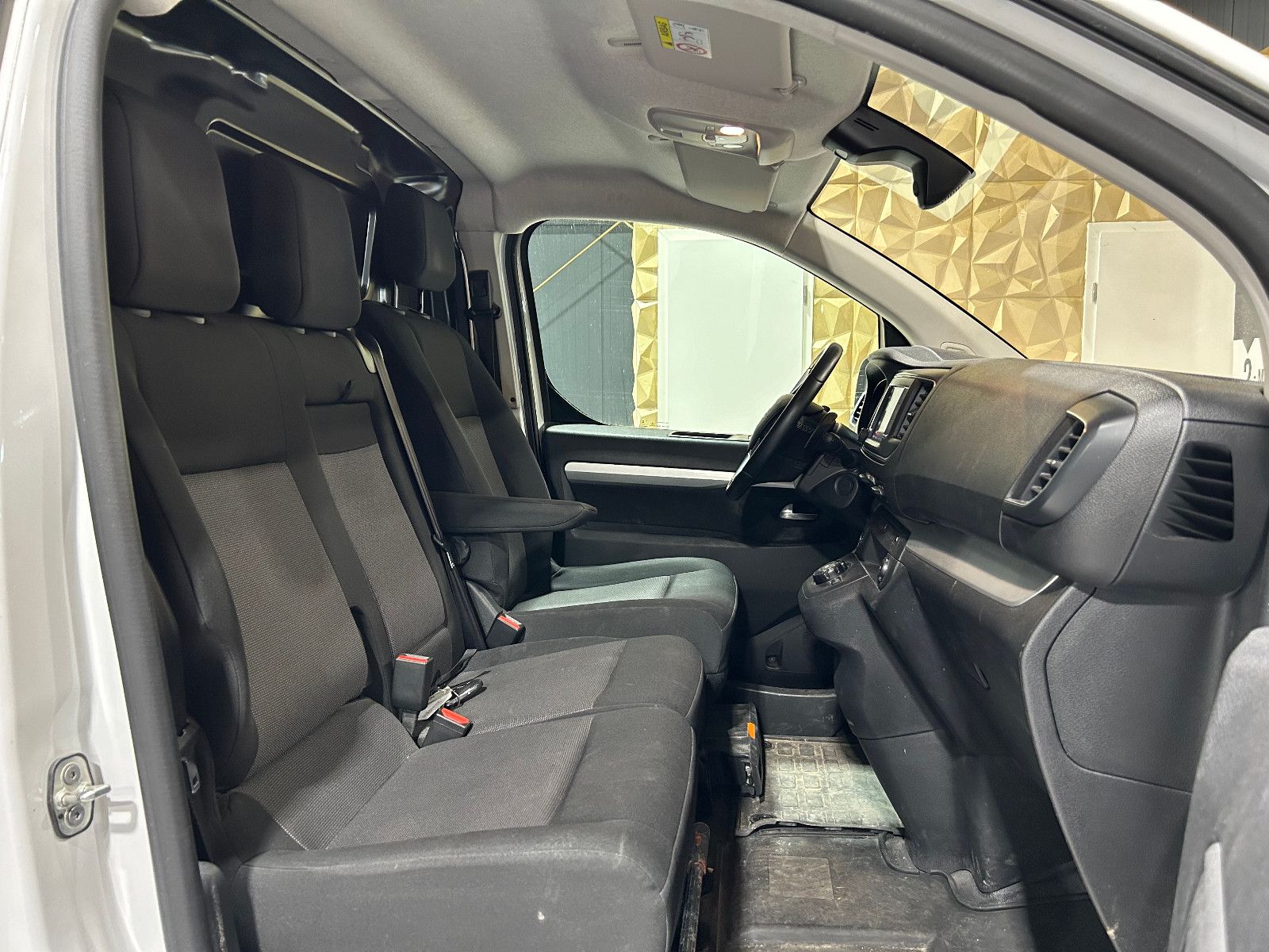Fahrzeugabbildung Fiat Scudo L2 Basis/360°/APPLE/KLIMA/3-SITZ