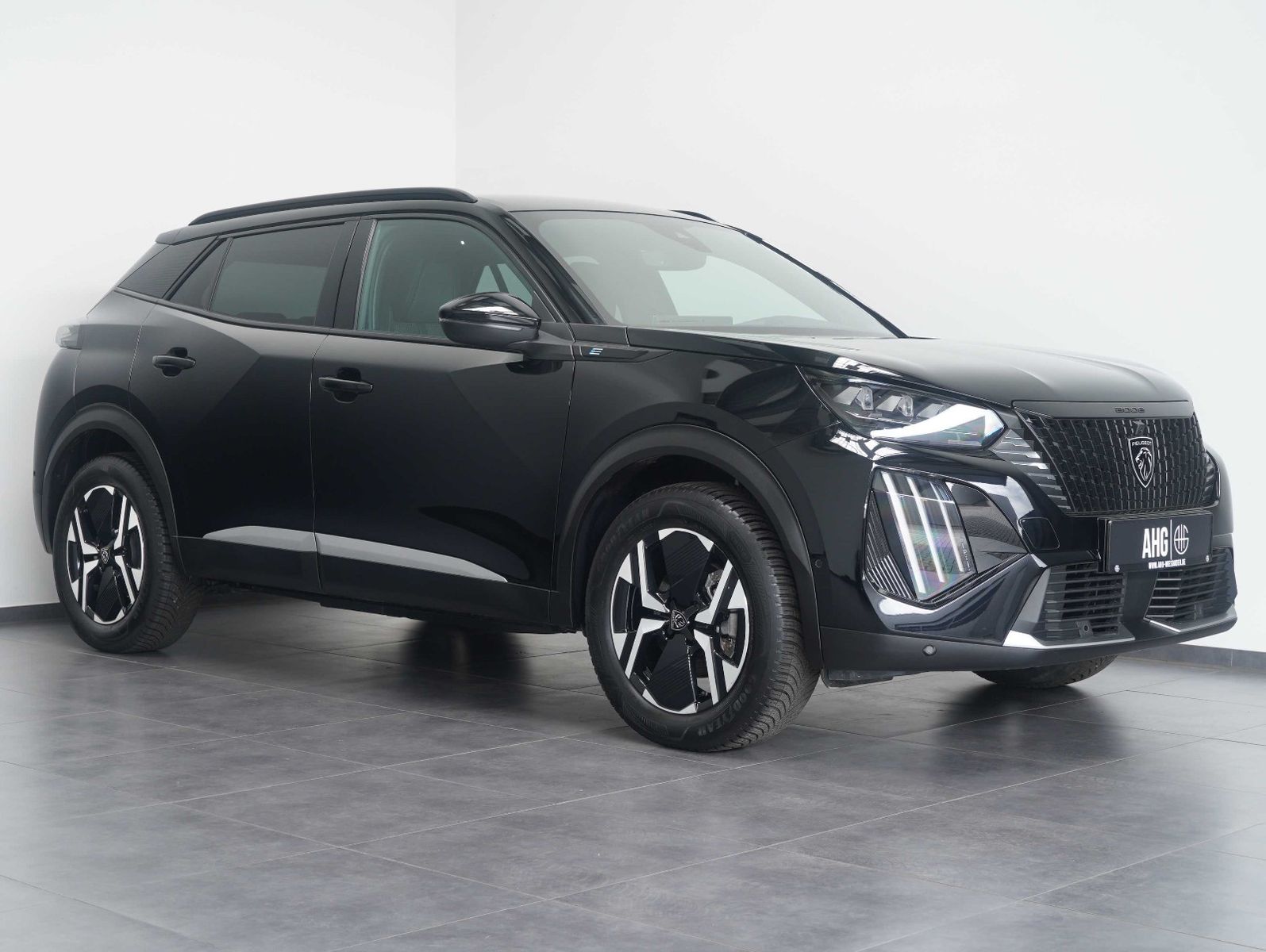 Fahrzeugabbildung Peugeot 2008 e- GT 11KW/LED/NAVI/360°/SOH
