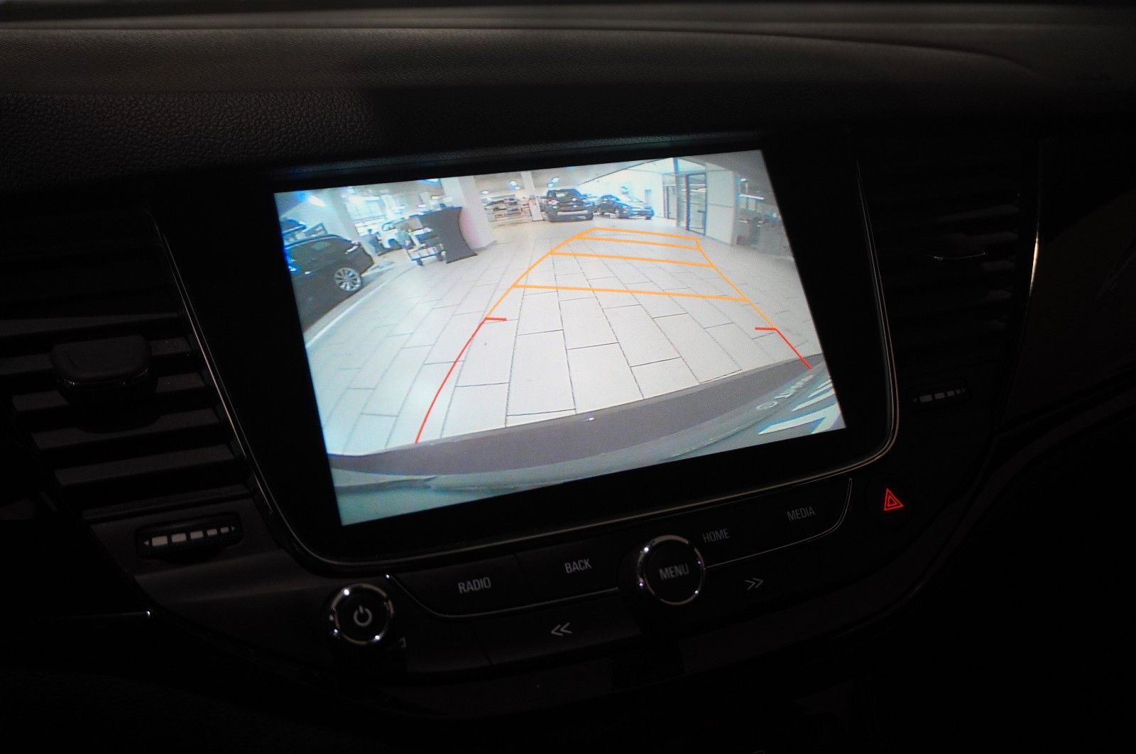 Fahrzeugabbildung Opel Astra K ST 1.4T DYNAMIC NAVI/LED/KAMERA/SPORT/SH