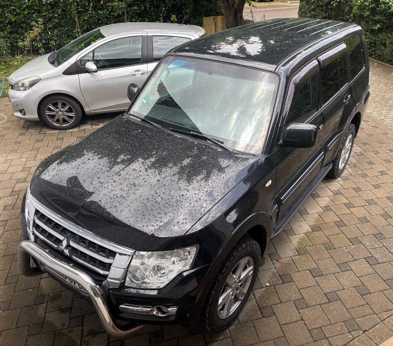 MITSUBISHI Pajero