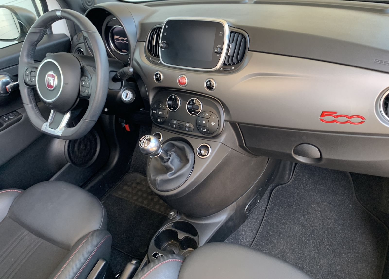 Fahrzeugabbildung Fiat 500C 1.0 GSE Hybrid*Sport*Leder*LED*MFL*CarPlay*