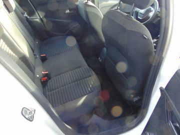 Bild 9 Peugeot 208 e- Active