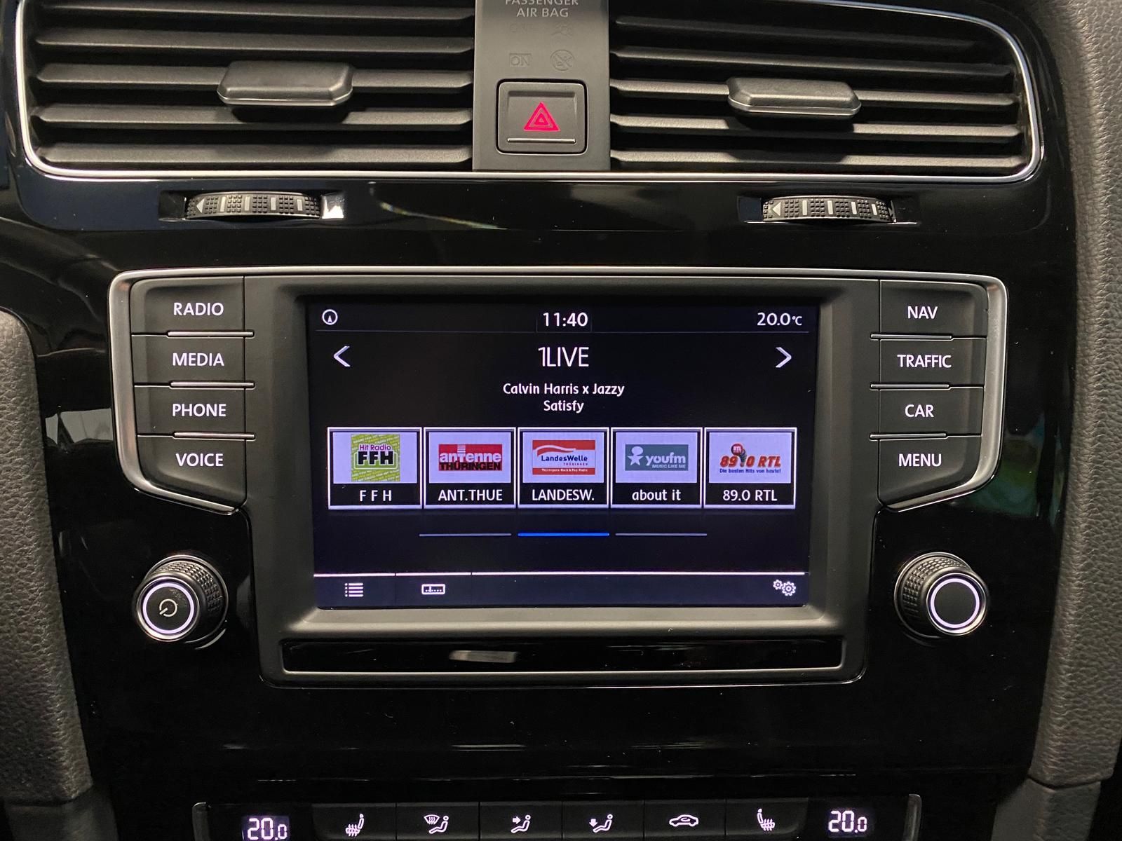 Fahrzeugabbildung Volkswagen Golf 1.4 16V TSI 1395 ccm Highline PDC+NAVI+ACC+
