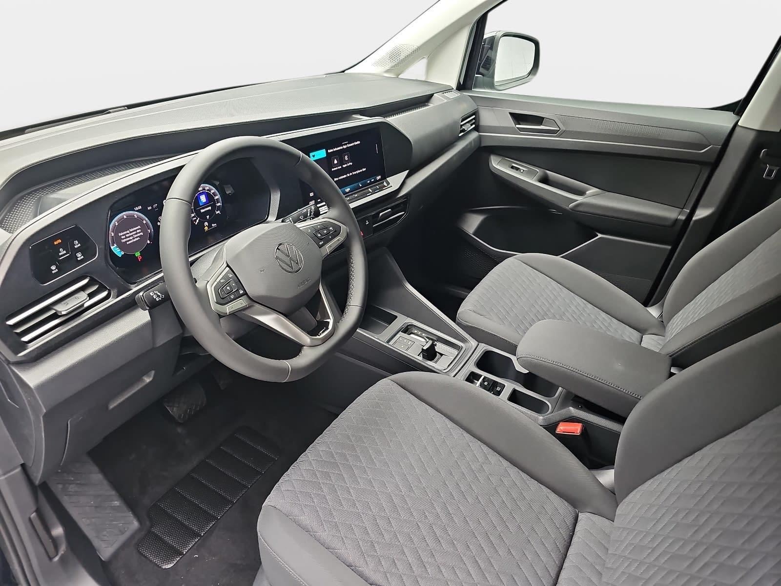 Volkswagen 1.5 TSI DSG MAXI LIFE 7-SITZE AHK LM16