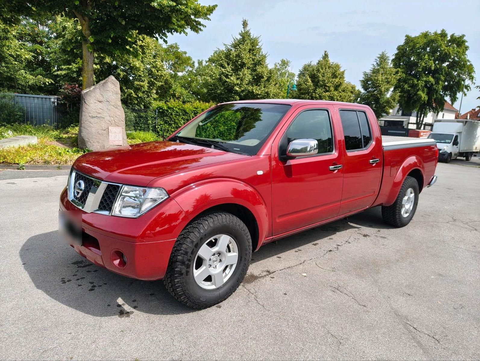 Nissan Frontier 2007 — rear view