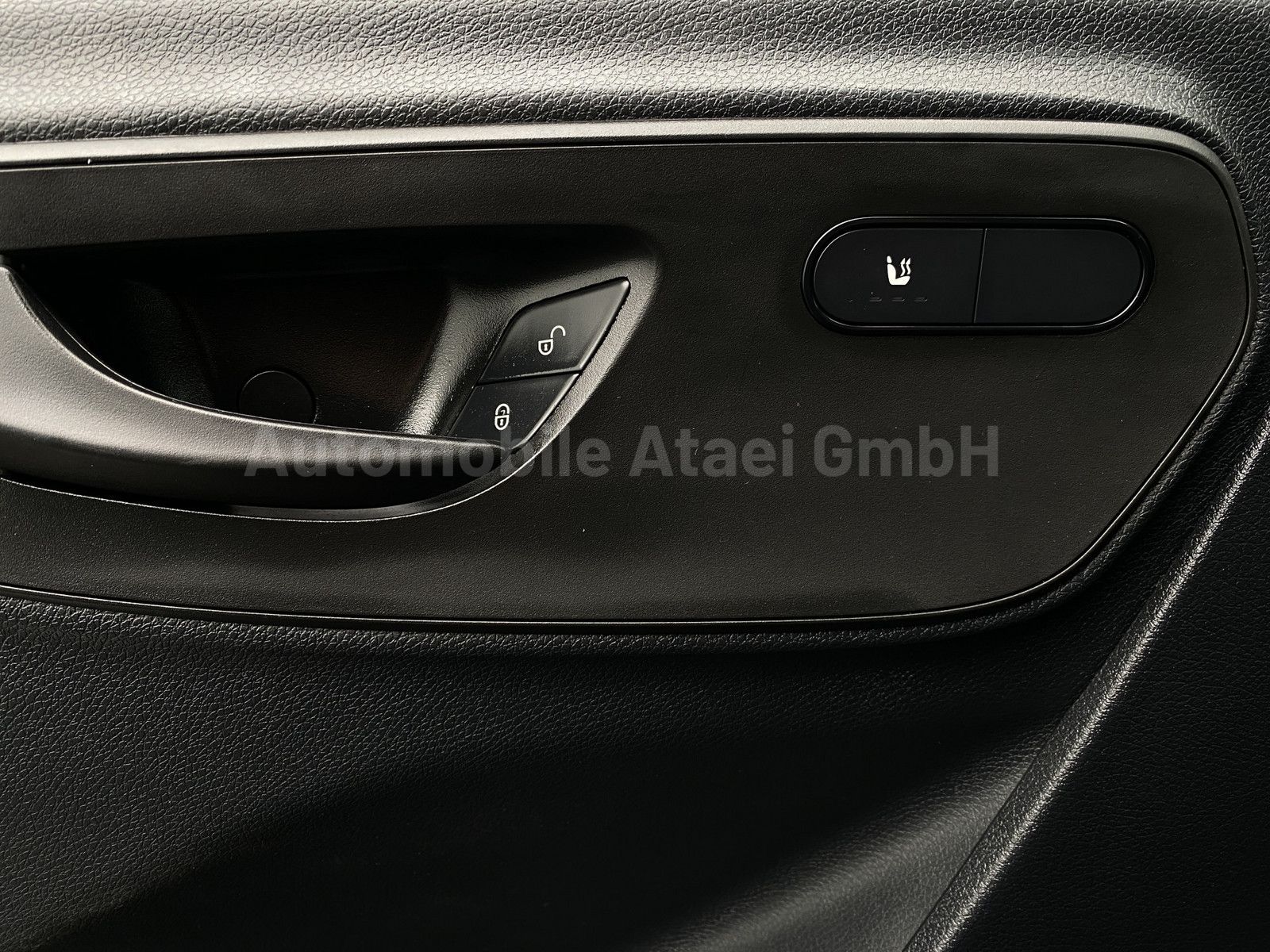 Fahrzeugabbildung Mercedes-Benz Sprinter 317 Automatik MAXI+ AHK 3,5t (3755)